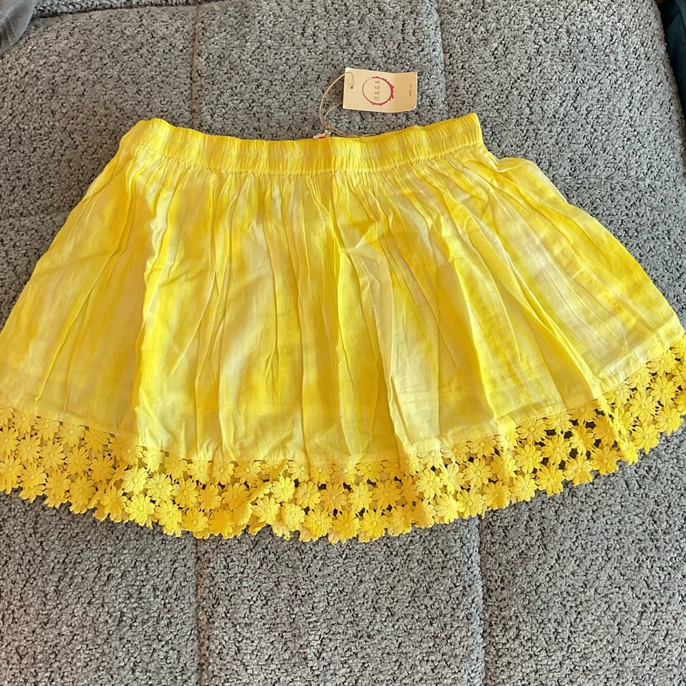 RAGA Yellow Daisy Mini Skirt NWT M